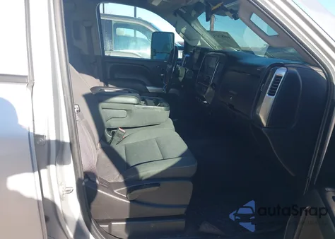 2016 Chevrolet Silverado 2500Hd Lt z USA, uszkodzony, nr VIN 1GC1KVE82GF114048